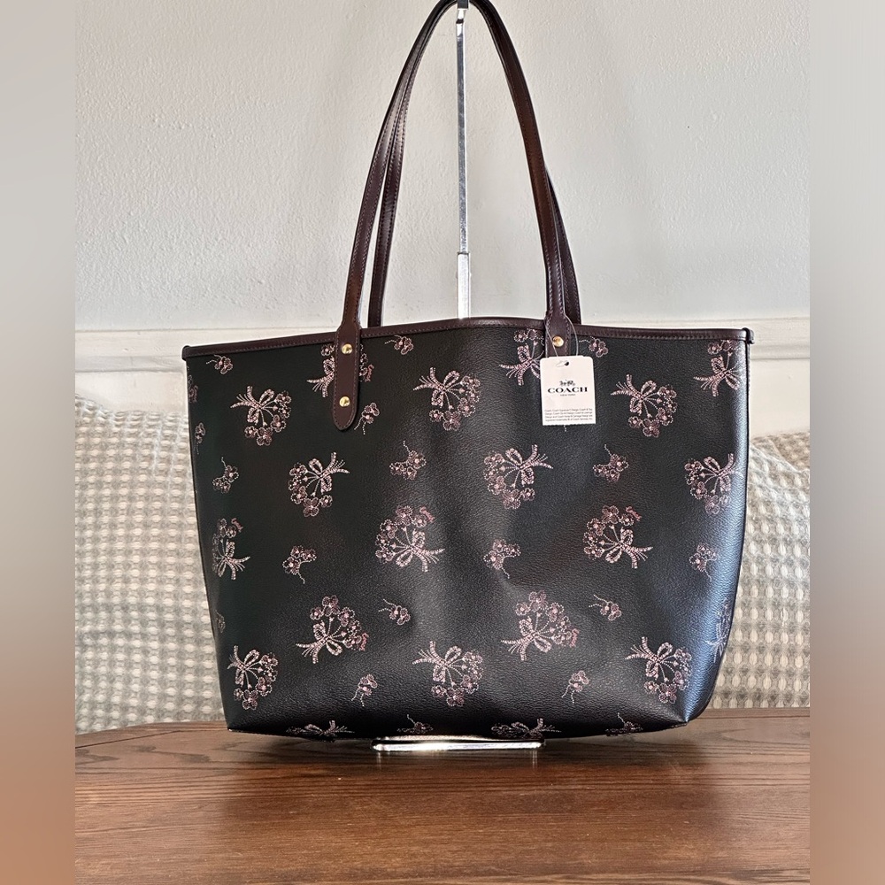 Coach Coated Canvas Signature Ribbon Bouquet Reversible City Tote Handbag